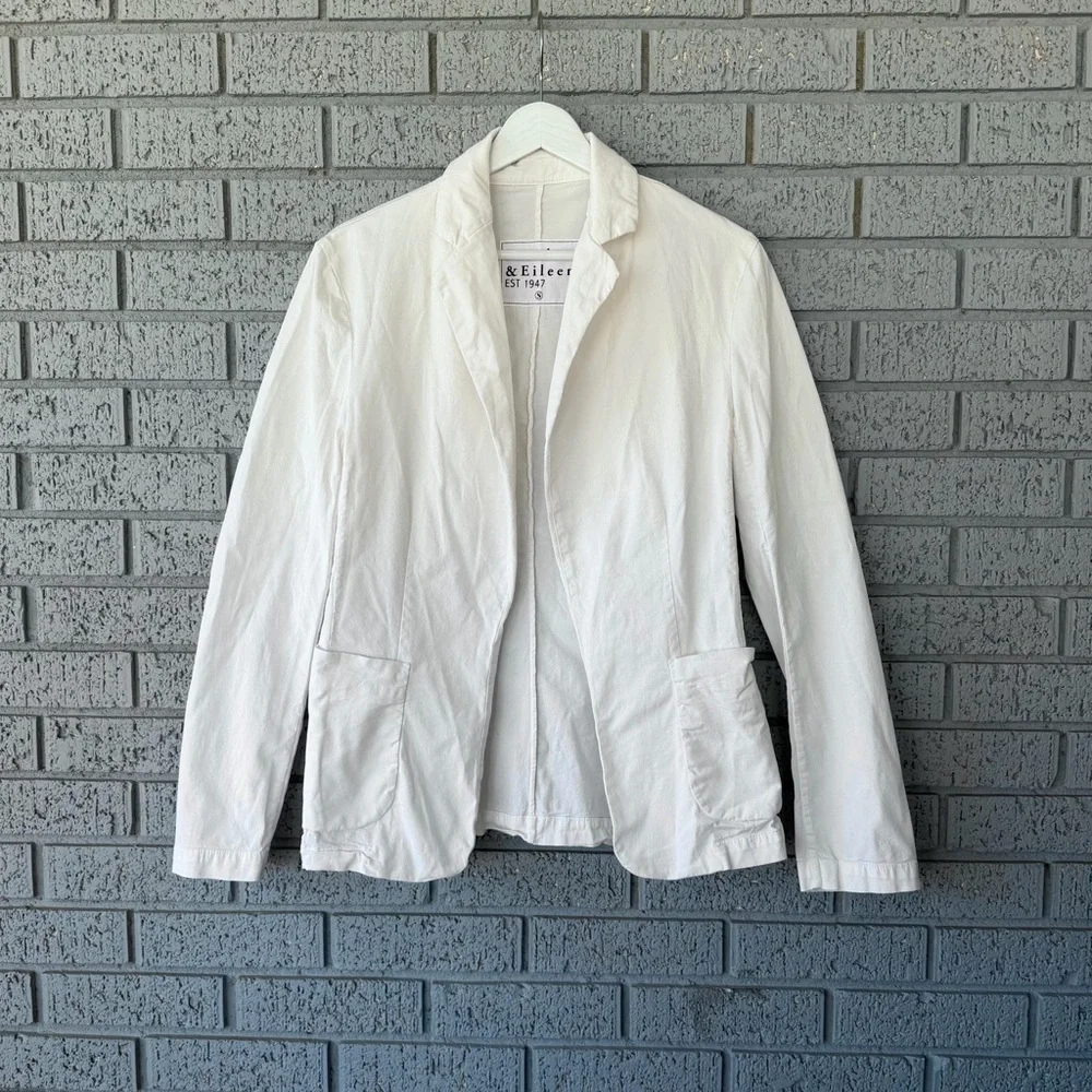 Frank and Eileen Dublin Tailored Blazer Chalk Cream Performance Twill Small